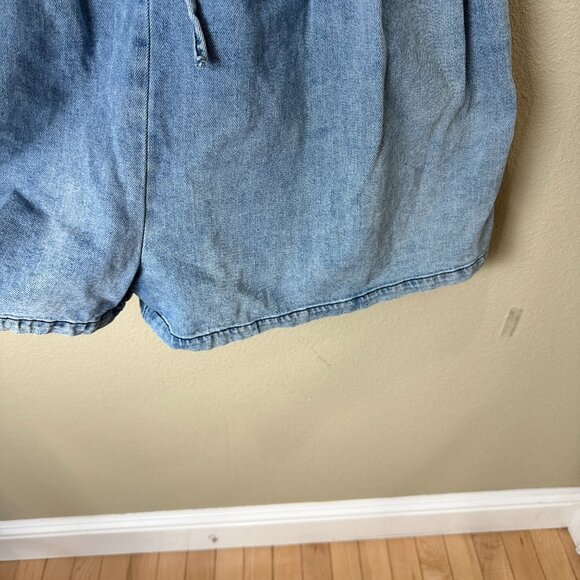 Boutique LALAVON Pleated Denim Sleeveless Romper Size Medium - Picture 4 of 11